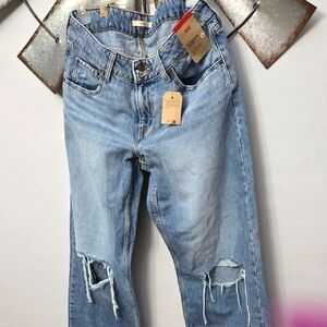 Levi's Women's Light Blue Distressed Jeans